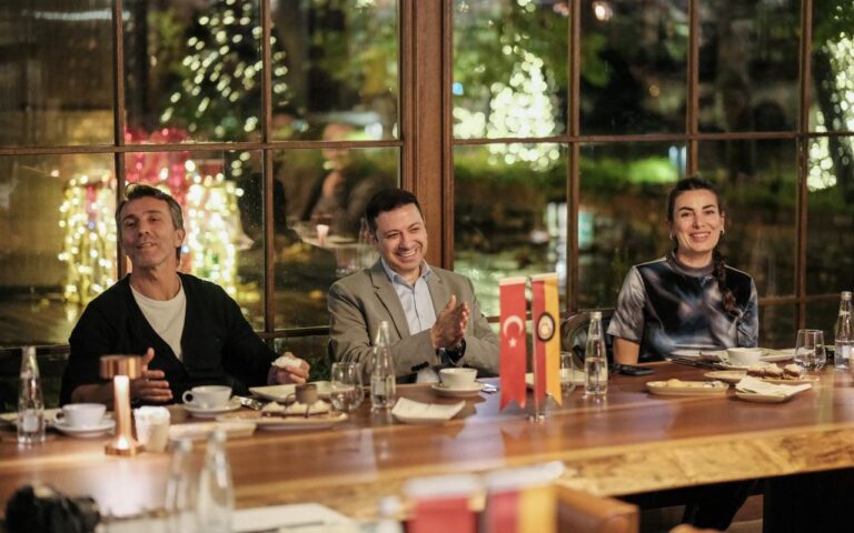 Bülent Korkmaz Marmaris'te - Fotoğraf 1